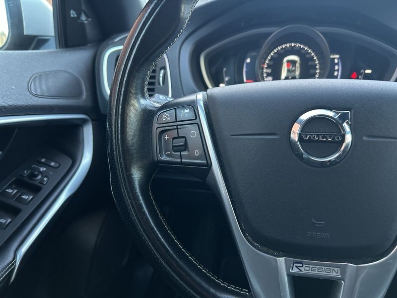 Volvo V40 bild 18