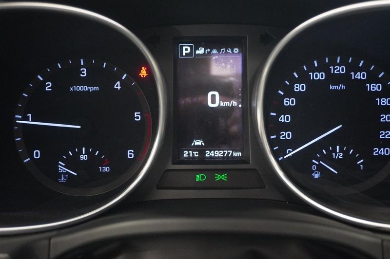 Hyundai Grand Santa Fe bild 14