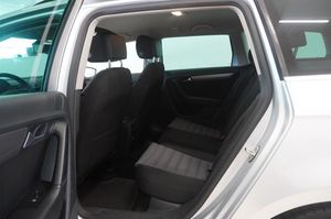 Volkswagen Passat bild 7