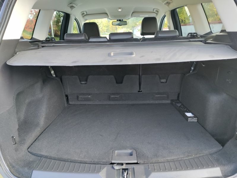 Ford Kuga bild 9