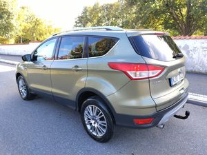 Ford Kuga bild 3