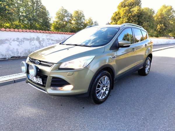 Ford Kuga 2.0 TDCi AWD Titanium 1 ägare 49.999:- - 2013
