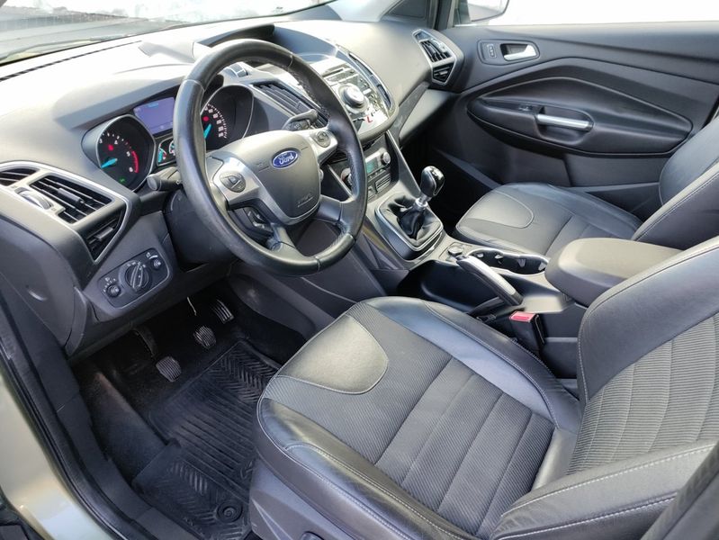 Ford Kuga bild 7