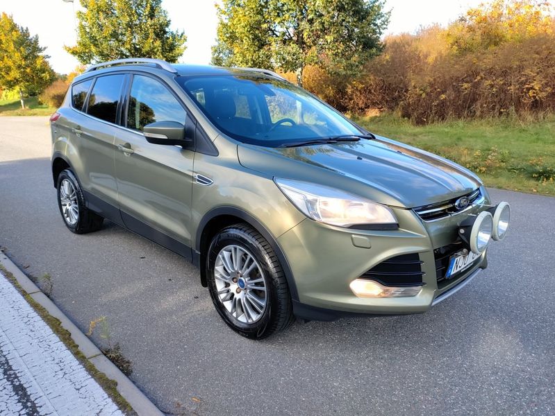 Ford Kuga bild 2