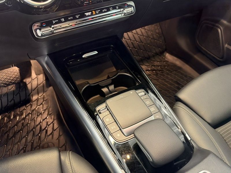 Mercedes B250 bild 8