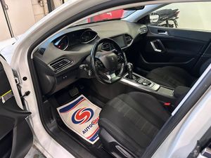 Peugeot 308 SW bild 7