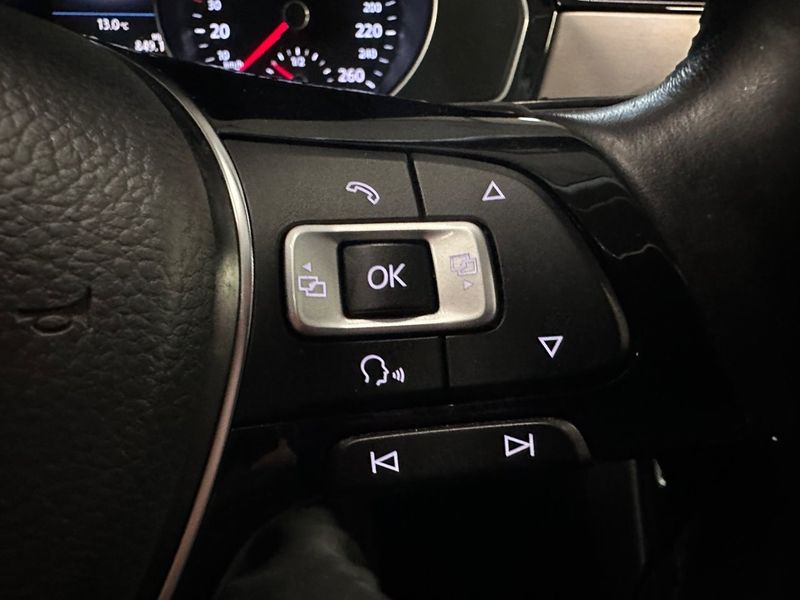 Volkswagen Passat bild 19