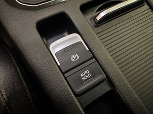 Volkswagen Passat bild 16