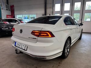 Volkswagen Passat bild 4
