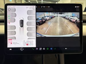 Tesla Model 3 bild 18