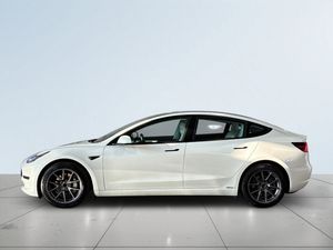 Tesla Model 3 bild 4