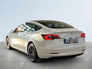 Tesla Model 3 bild 5