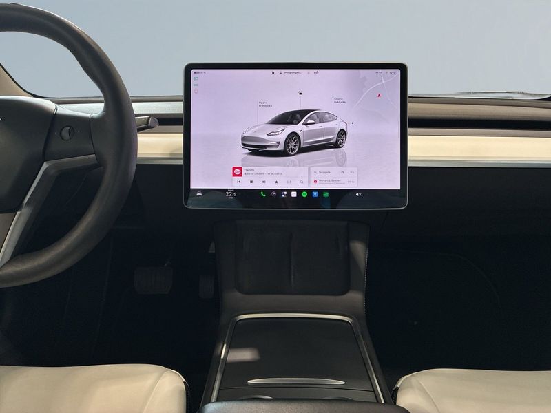 Tesla Model 3 bild 11