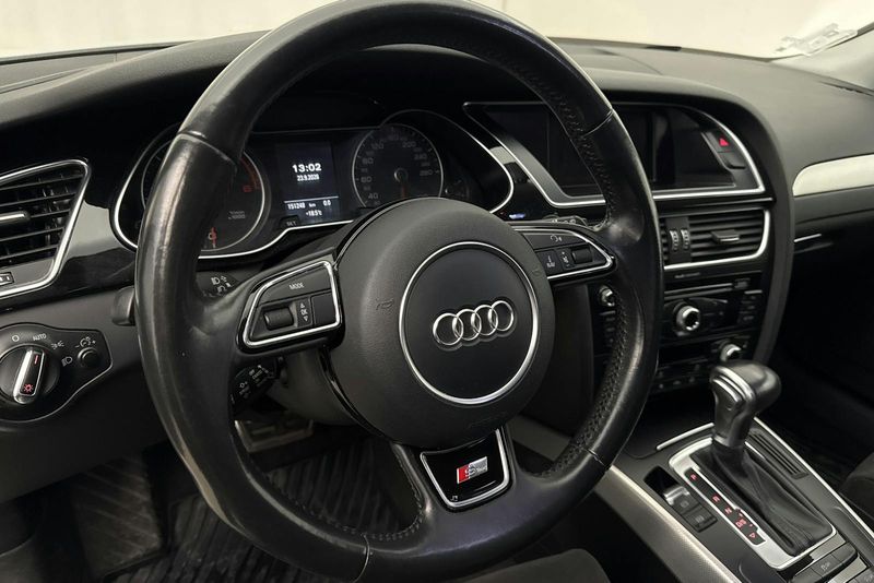 Audi A4 bild 13