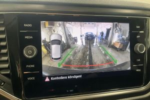 BMW 218 bild 12