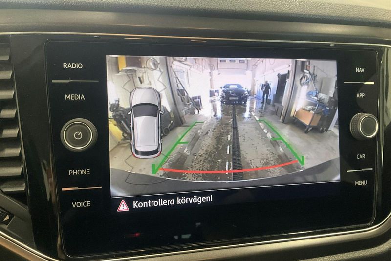 BMW 218 bild 12