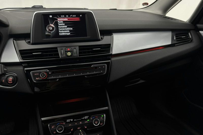 BMW 218 bild 14