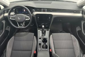 Volkswagen Passat bild 6
