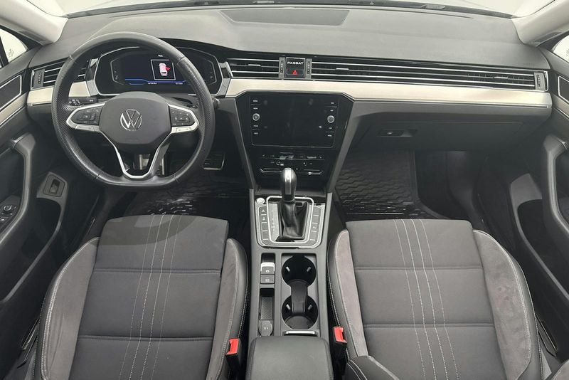 Volkswagen Passat bild 6