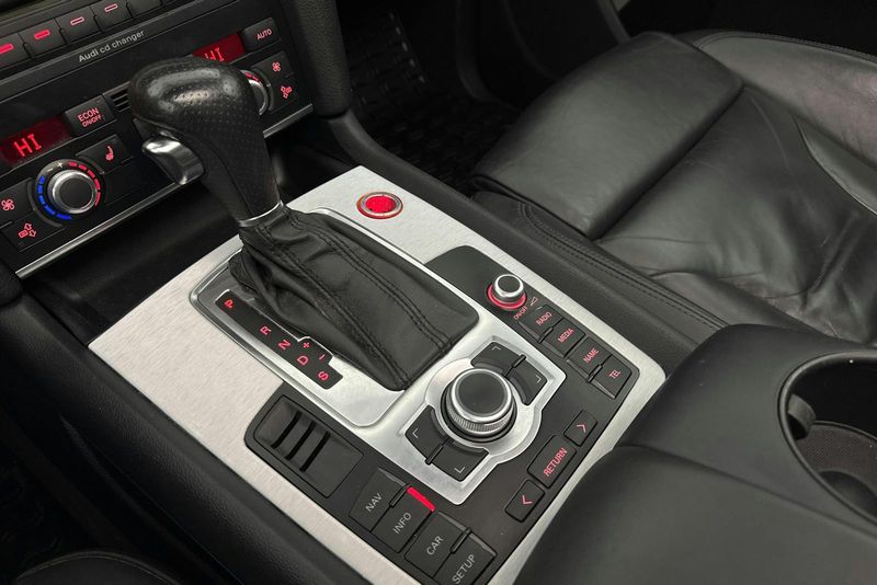 Audi Q7 bild 15