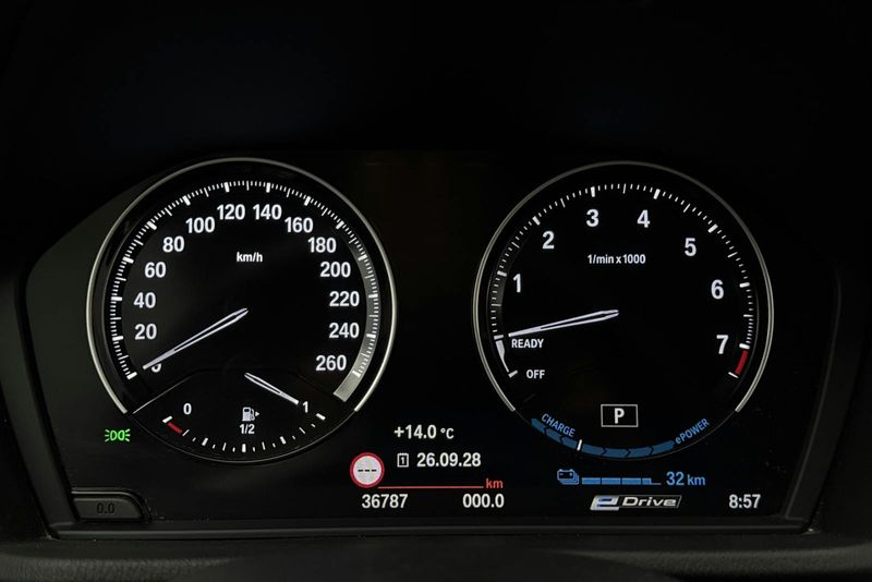 BMW X1 bild 10