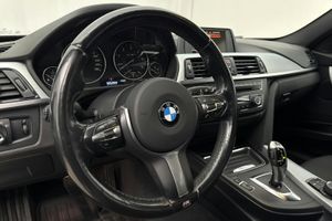 BMW 320 bild 14