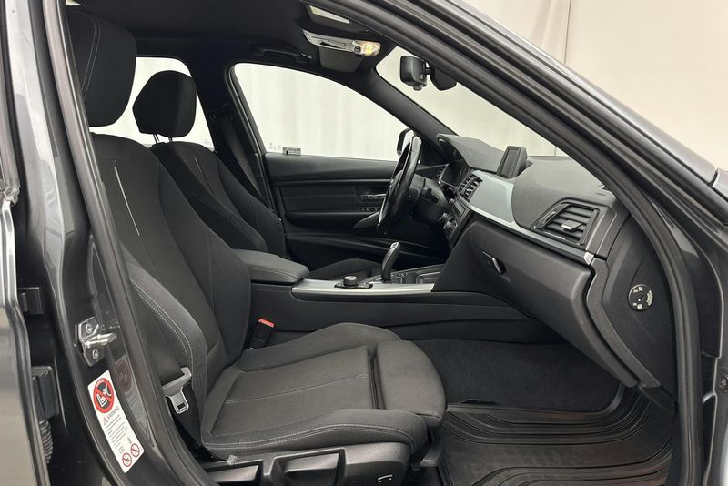 BMW 320 bild 7