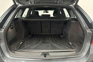 BMW 320 bild 9