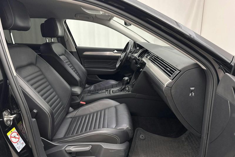 Volkswagen Passat bild 7