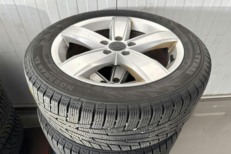 Volkswagen Passat bild 18