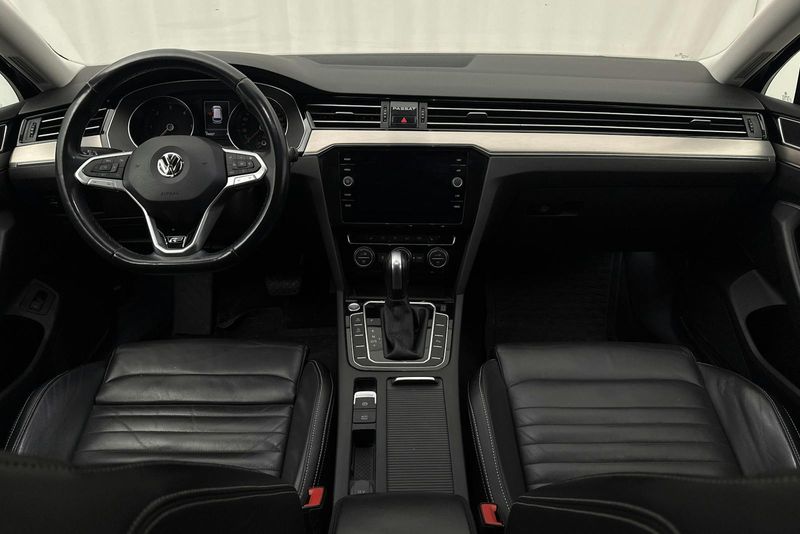 Volkswagen Passat bild 6