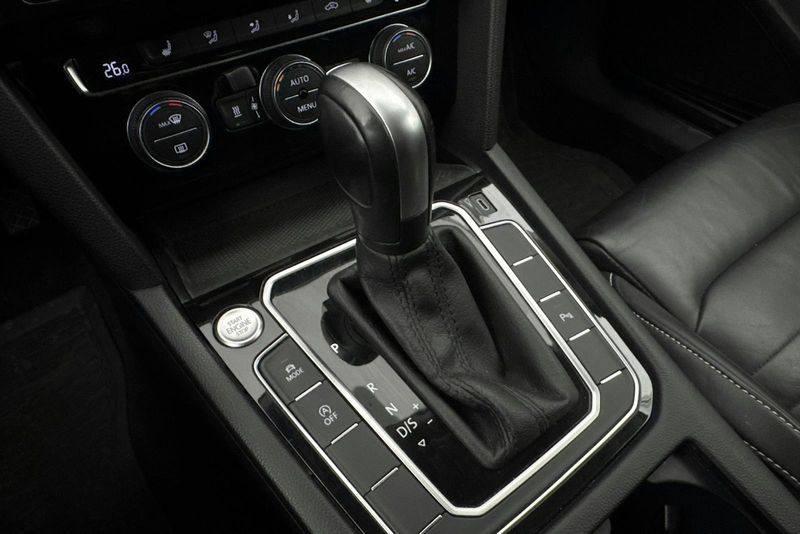 Volkswagen Passat bild 16