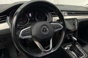 Volkswagen Passat bild 17