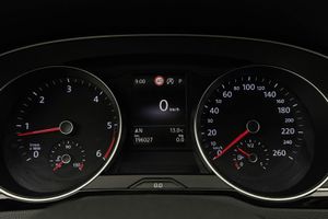 Volkswagen Passat bild 10