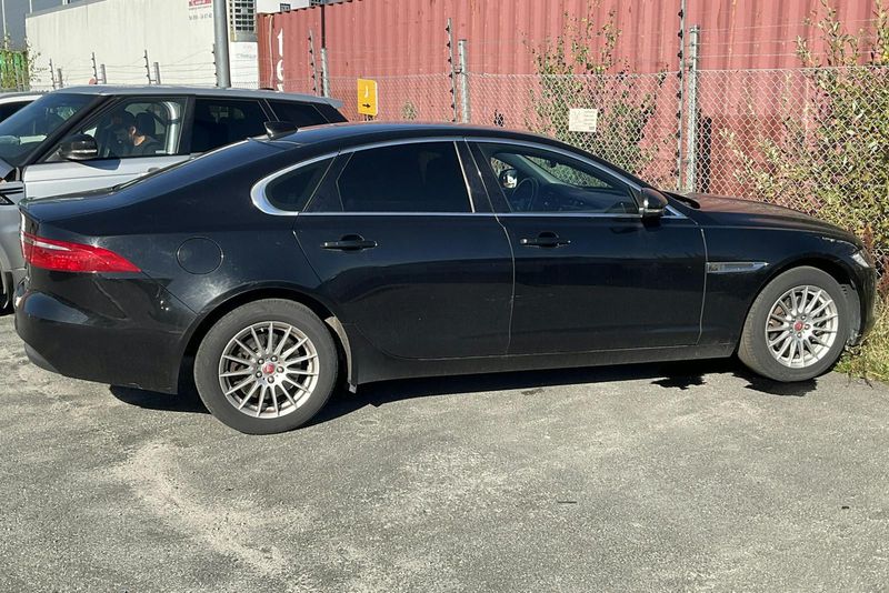 Jaguar XF bild 3