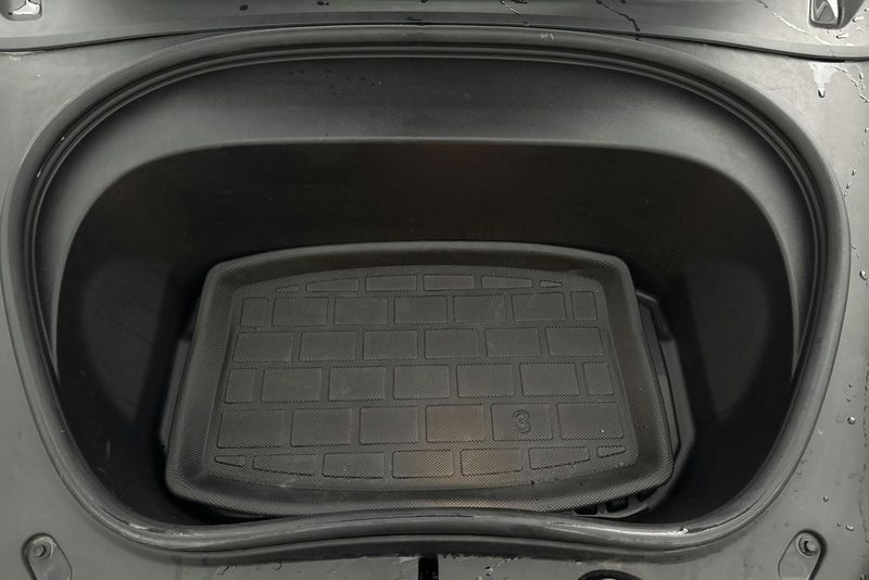 Tesla Model 3 bild 19