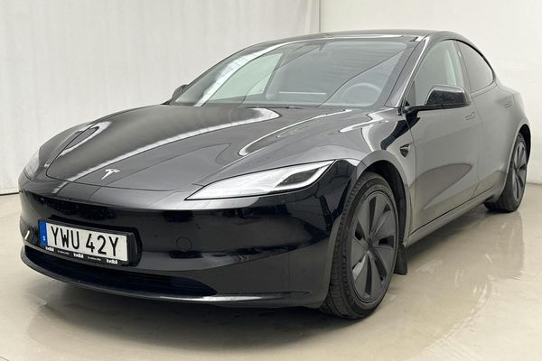 Tesla Model 3 Long Range Dual Motor AWD - 2024