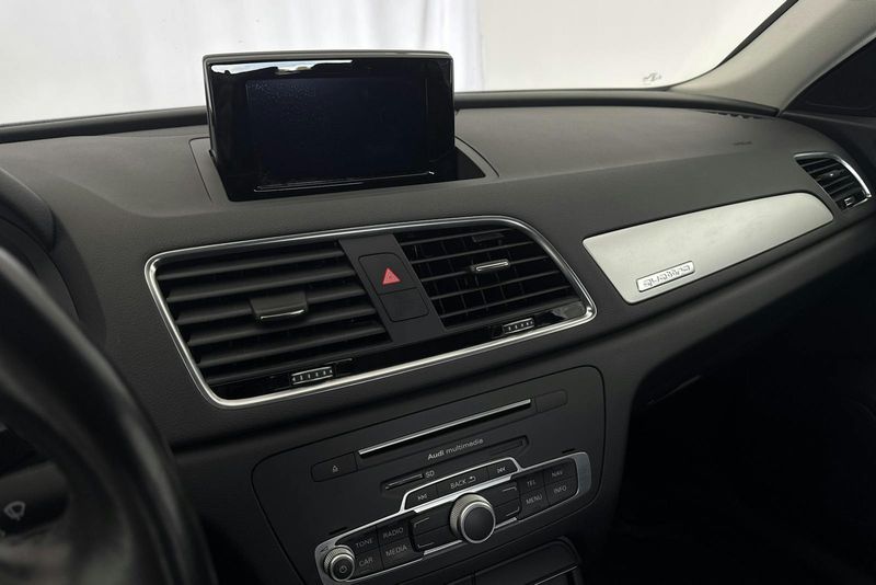 Audi Q3 bild 11