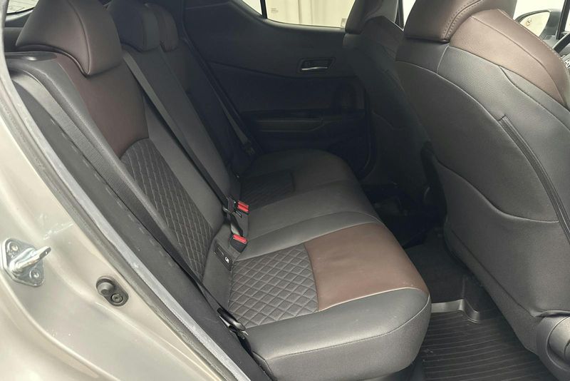 Toyota C-HR bild 8