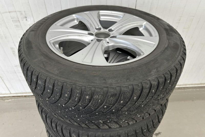 Mercedes GLC300 bild 19