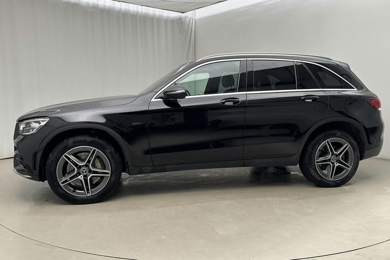 Mercedes GLC300 bild 2