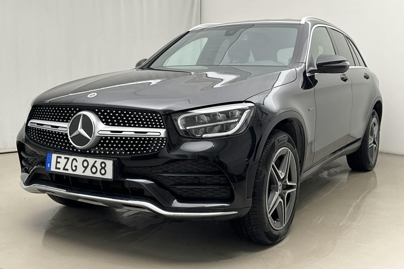Mercedes GLC300