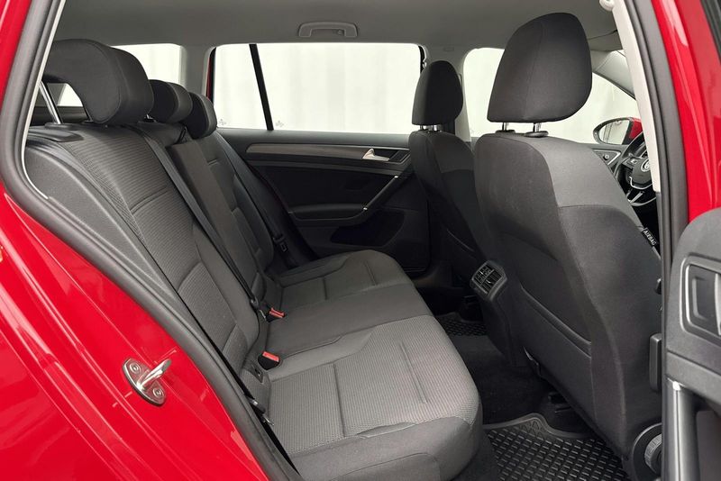 Volkswagen Golf bild 8