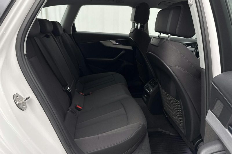 Audi A4 bild 8