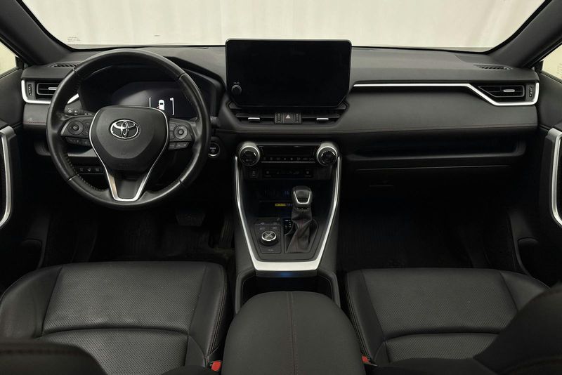 Toyota RAV4 bild 6