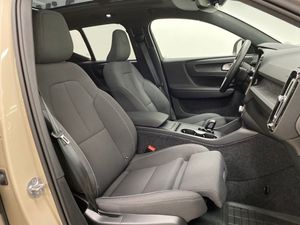 Volvo EX40 bild 11