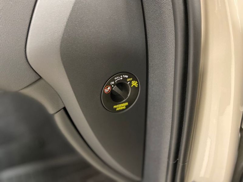 Volvo EX40 bild 13
