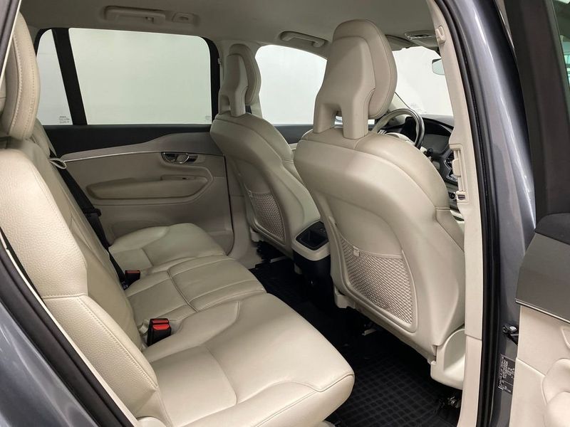 Volvo XC90 bild 16