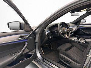 BMW 530 bild 9