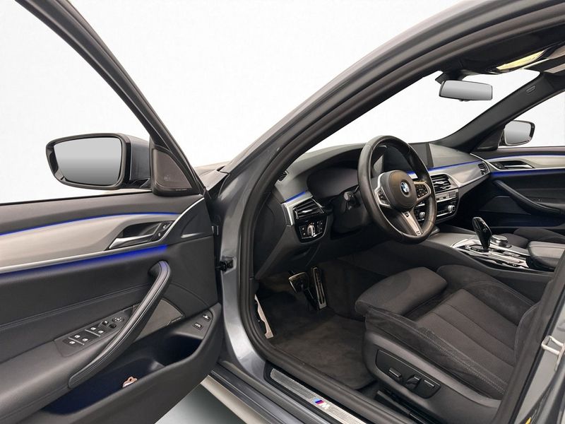 BMW 530 bild 9